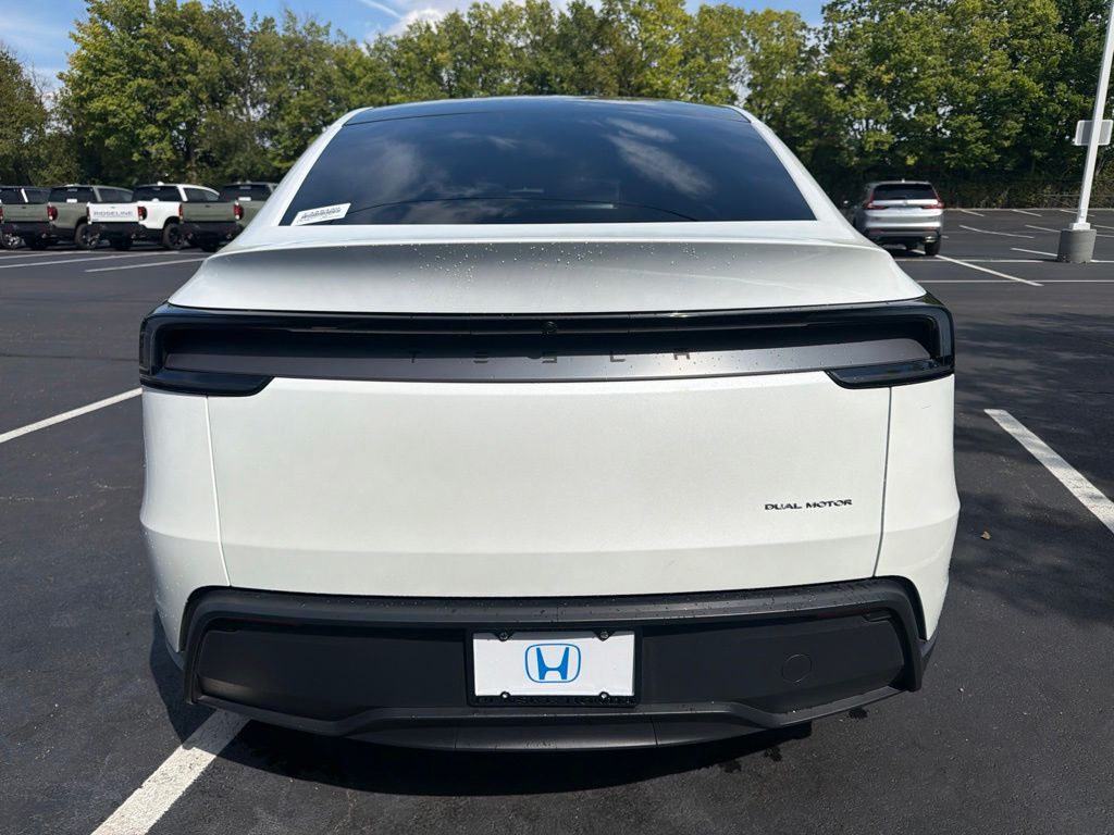 Thumbnail: 2026 Tesla Model Y - 4