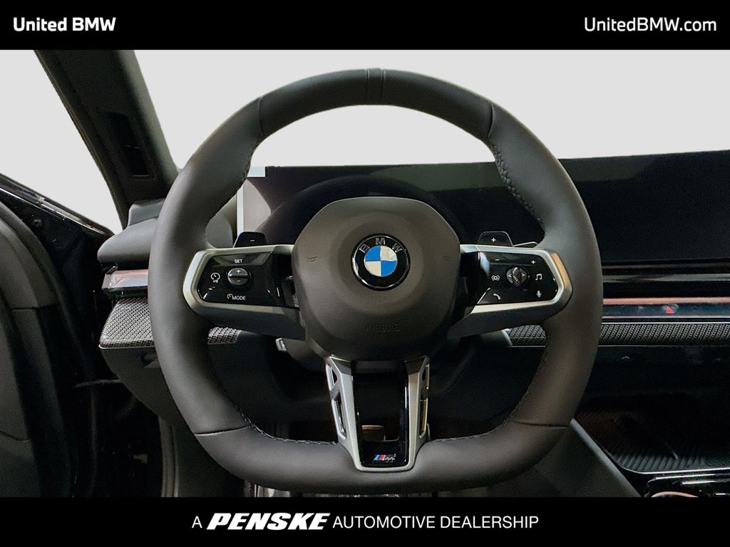 Thumbnail: 2027 BMW 5 Series - 6