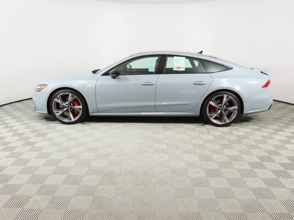 Thumbnail: 2023 Audi S7 - 2