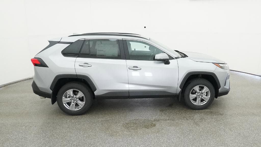 Thumbnail: 2025 Toyota RAV4 - 30