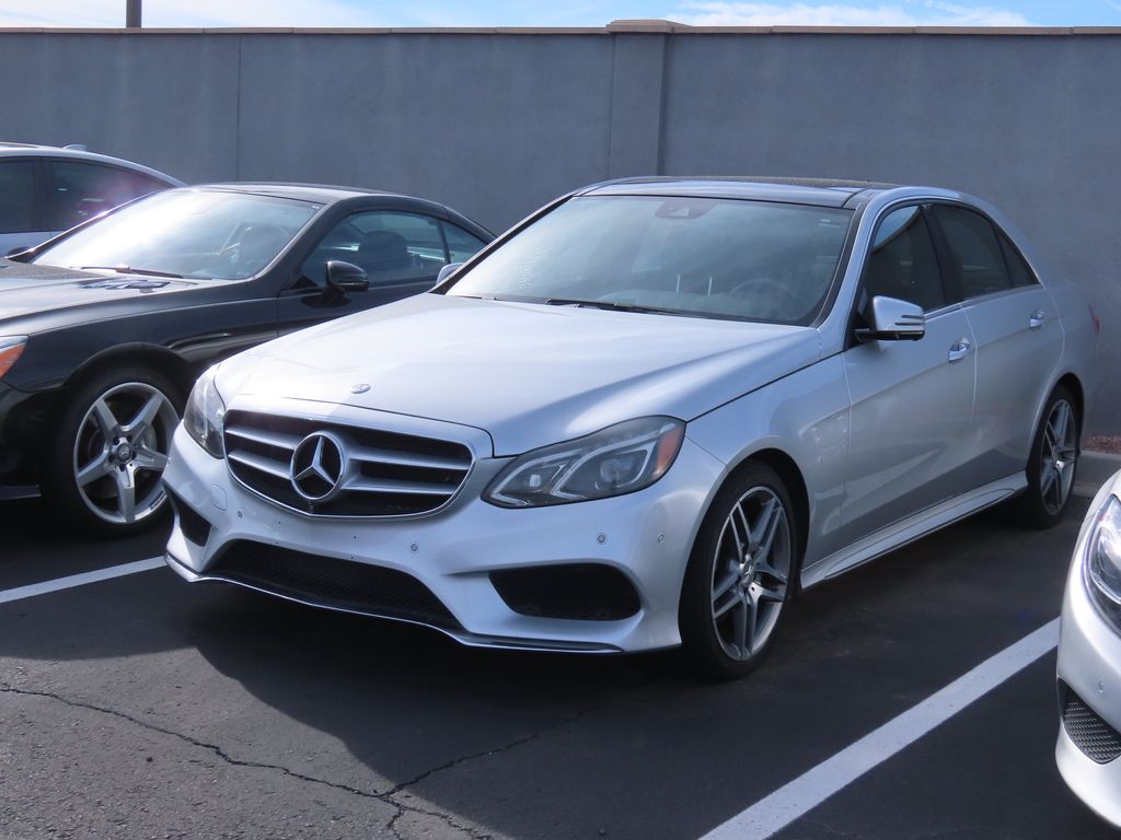 Thumbnail: 2015 Mercedes-Benz E-Class - 2