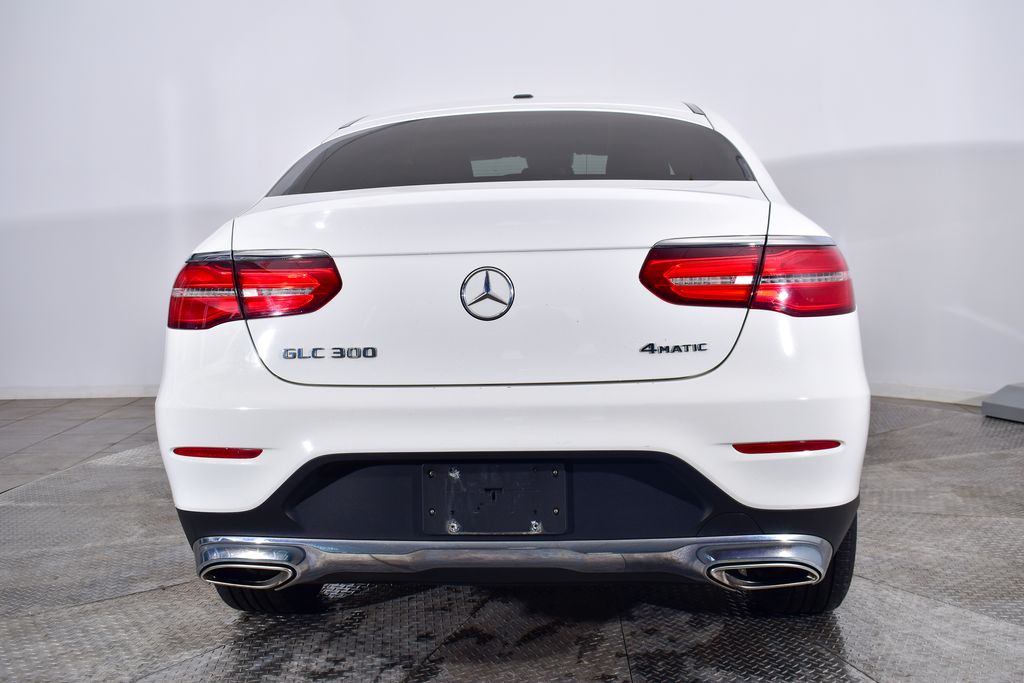 Thumbnail: 2017 Mercedes-Benz GLC - 4