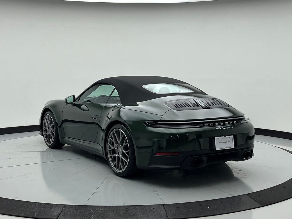 Thumbnail: 2026 Porsche 911 - 3
