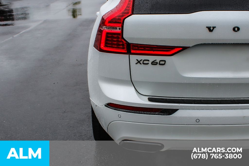 2021 Volvo XC60 T5 Inscription photo 11