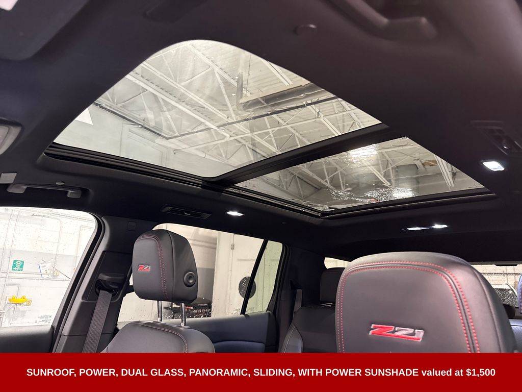 2026 Chevrolet Traverse Z71 - Image 3