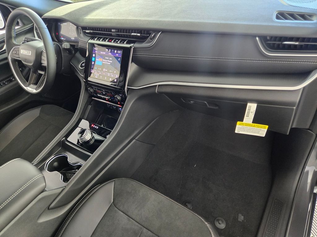new 2025 Jeep Grand Cherokee L car, priced at $36,330