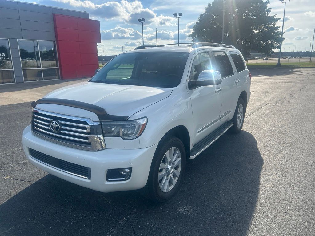 Used 2018 White Toyota Platinum image 3
