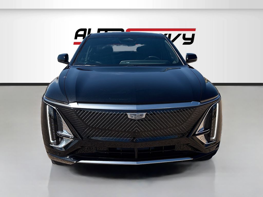 Used 2025 Black Cadillac Luxury image 2