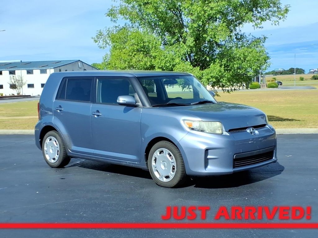 Stingray Metallic 2012 Scion xB Base Wagon Front-Wheel Drive 4-Speed Automatic Overdrive