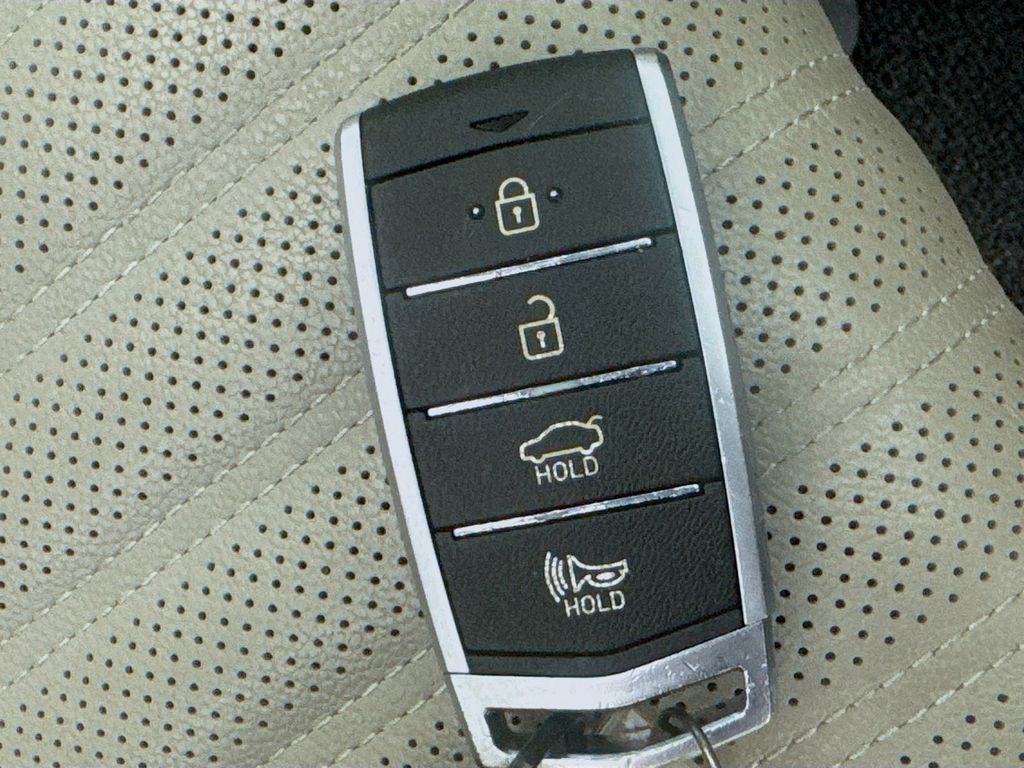 Used Car 2020 Genesis G70  2.0t For Sale Under $25,000 In Austin, Texas