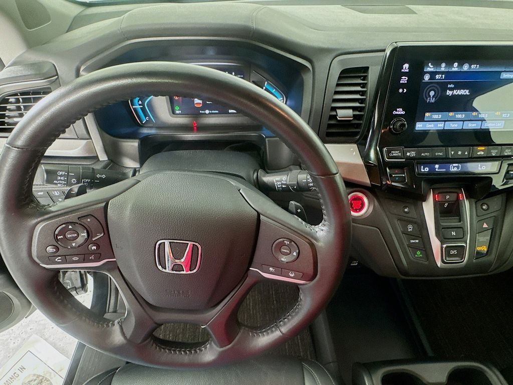 Used Car 2024 Honda Odyssey  Ex-l For Sale Under $35,000 In Austin, Texas