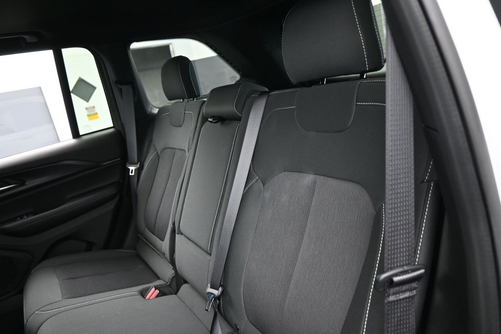 Used 2025 Bright White Clearcoat Jeep Laredo X image 27