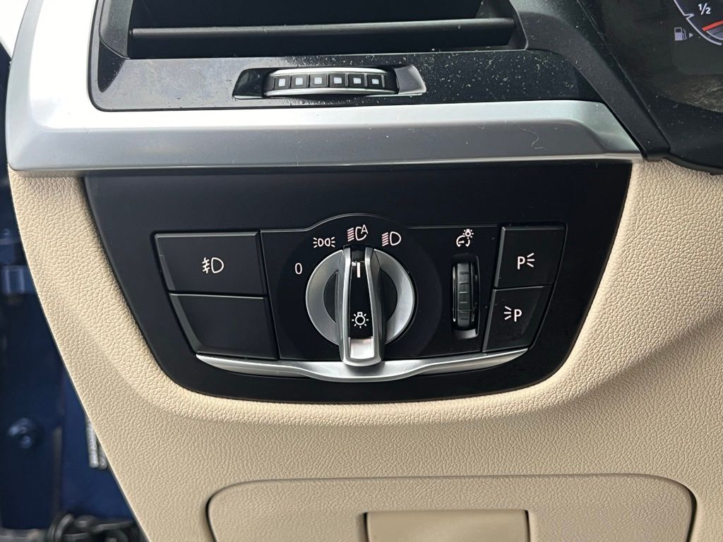 Thumbnail: 2021 BMW X3 - 20