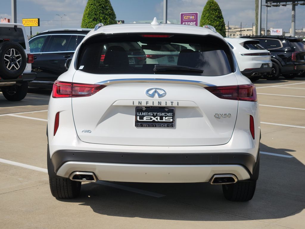 2023 INFINITI QX50 LUXE White at South Houston Nissan