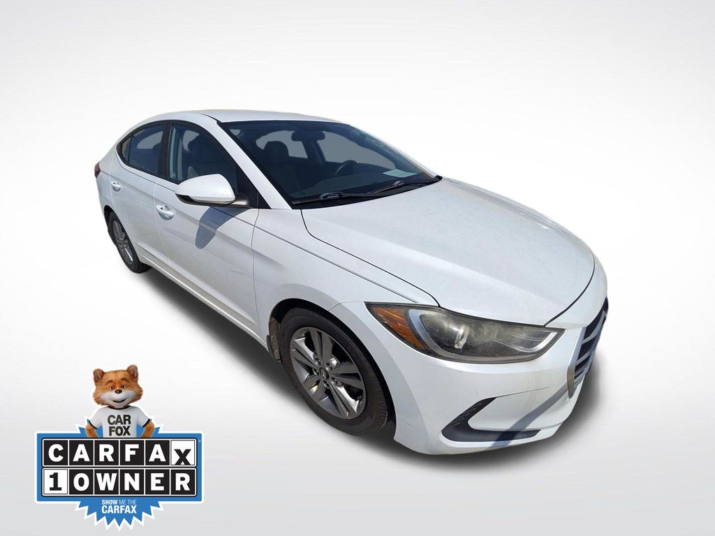 2017 Hyundai Elantra SE FWD
