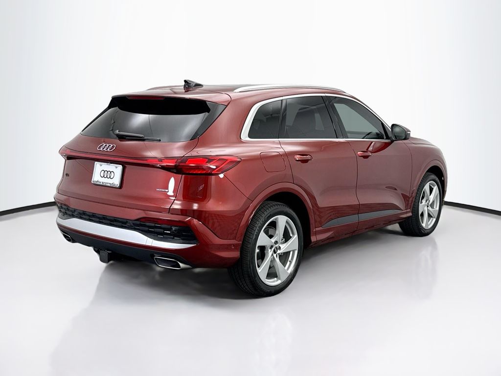Thumbnail: 2025 Audi Q5 - 5