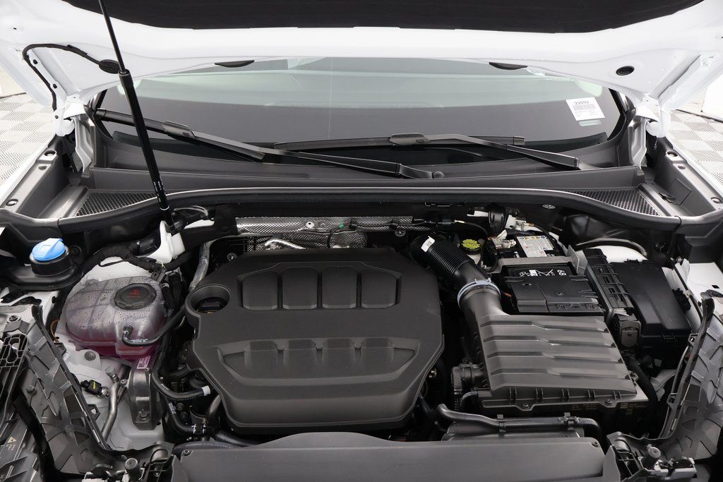 Thumbnail: 2026 Audi Q3 - 9