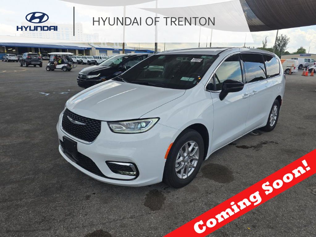 2025 Chrysler Pacifica