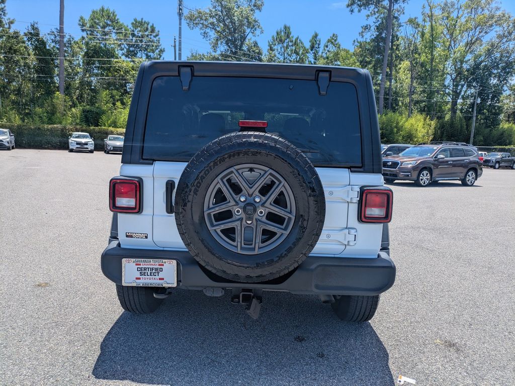 Used 2024 Jeep Wrangler SUV