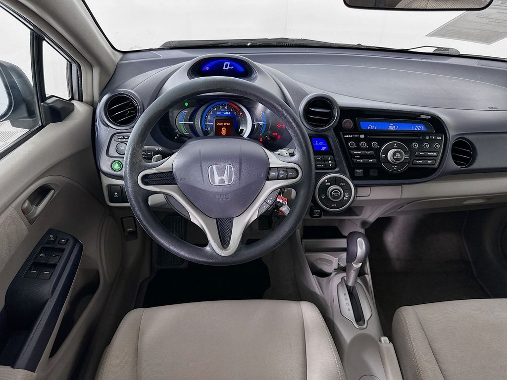 Thumbnail: 2010 Honda Insight - 20