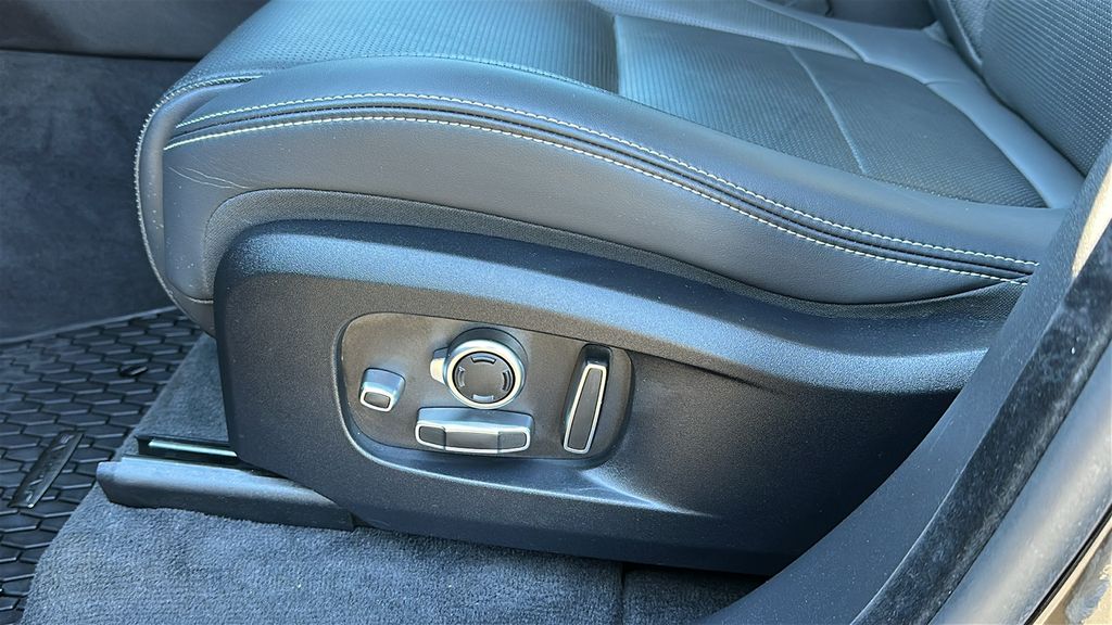 used 2025 Jaguar F-PACE car, priced at $53,677