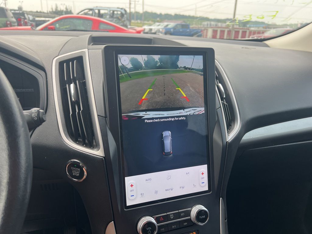 2023 Ford Edge