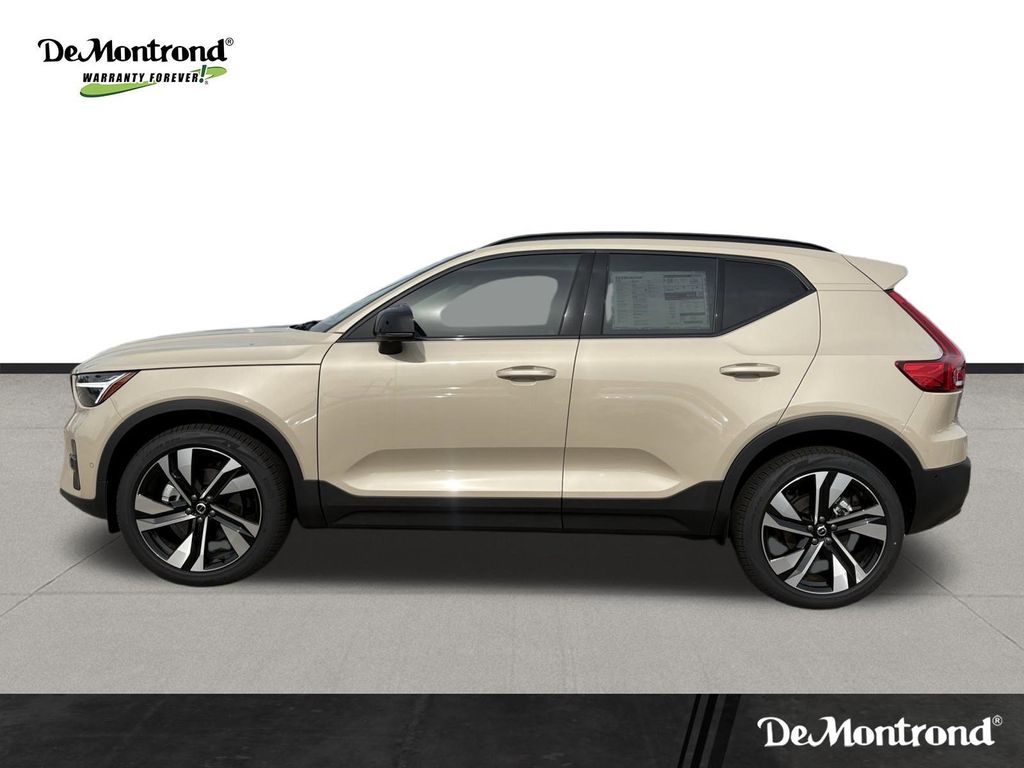 2026 Volvo XC40 B5 Ultra  at DeMontrond Automotive Group