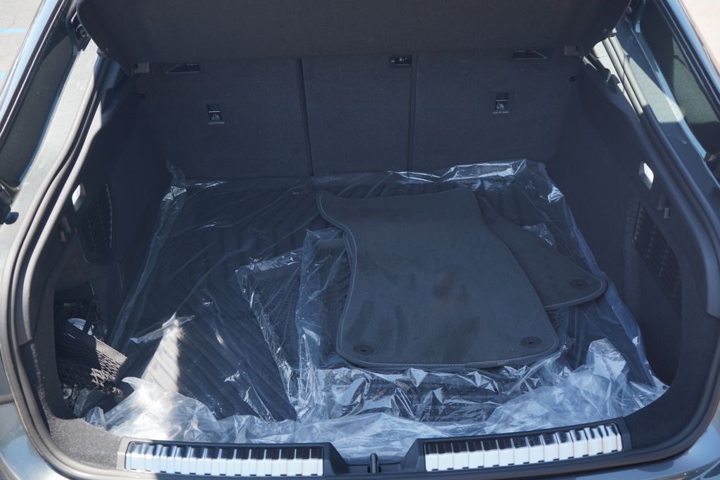 Thumbnail: 2025 Audi S5 - 11