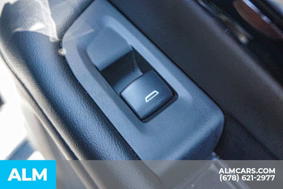 Used 2025 Black Chevrolet LT image 60