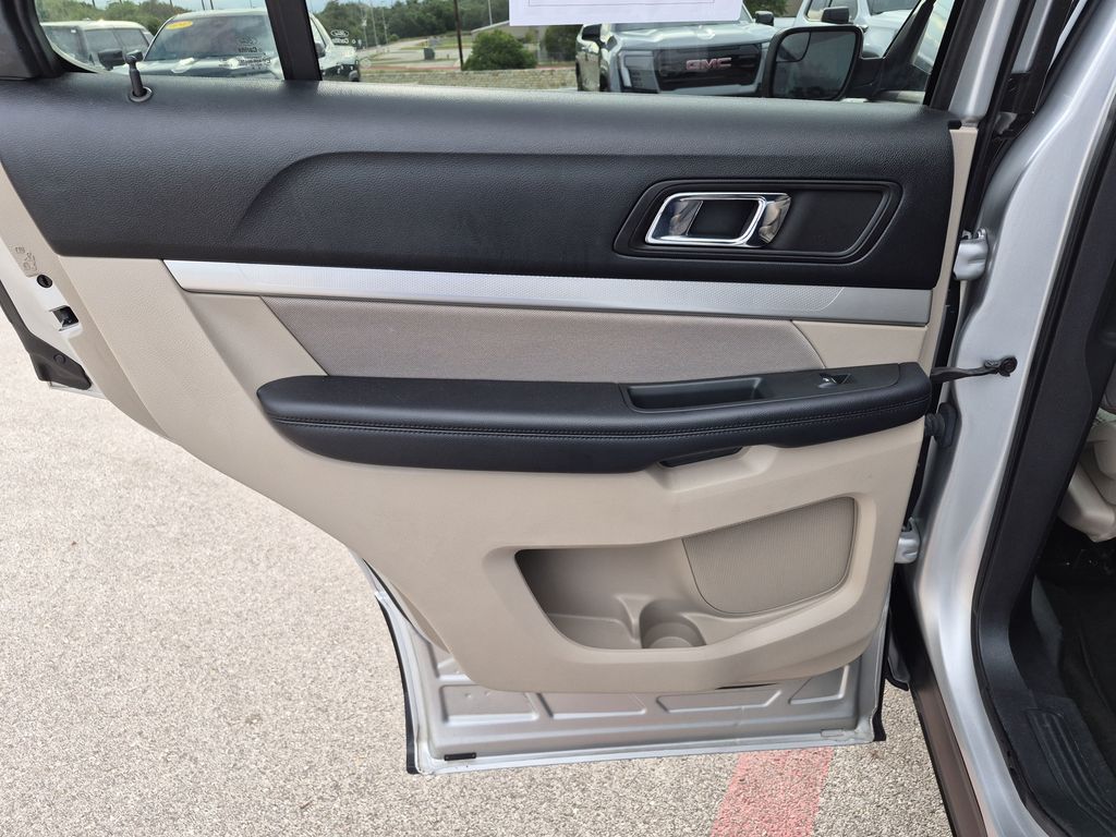 Used Car 2018 Ford Explorer  Base For Sale Under $20,000 In Austin, Texas