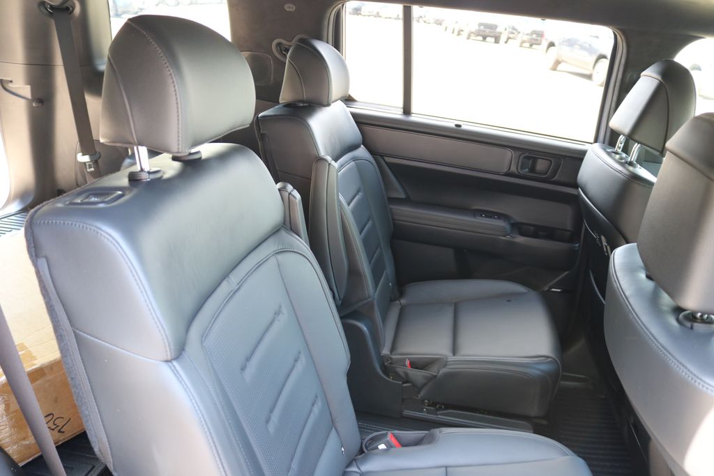Used 2025 Blue Hyundai Calligraphy image 19