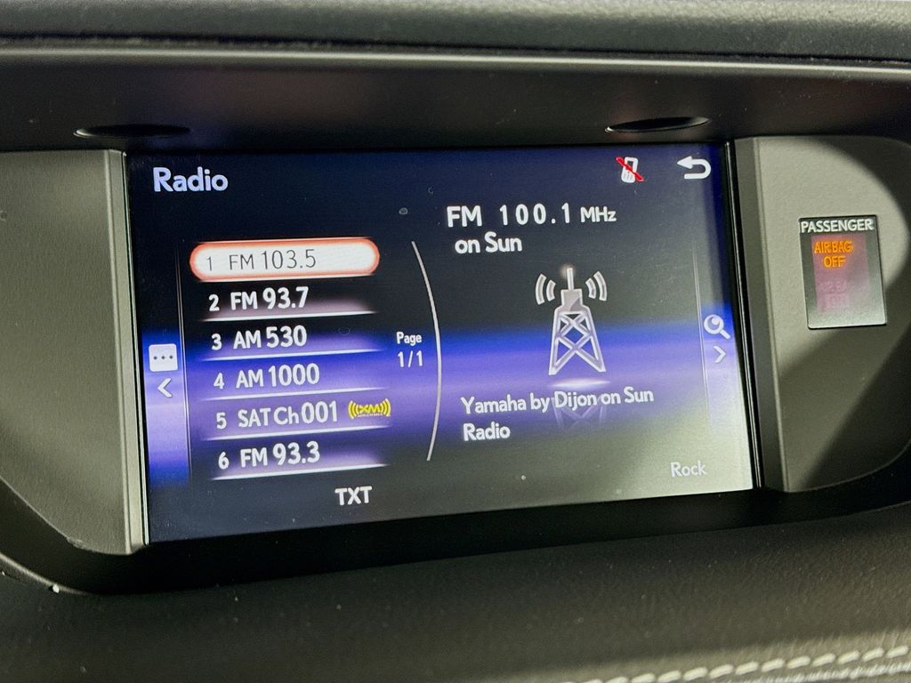 Thumbnail: 2017 Lexus ES - 14