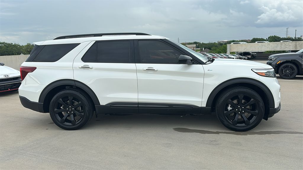 2024 Ford Explorer ST-Line White at DeMontrond Auto Country