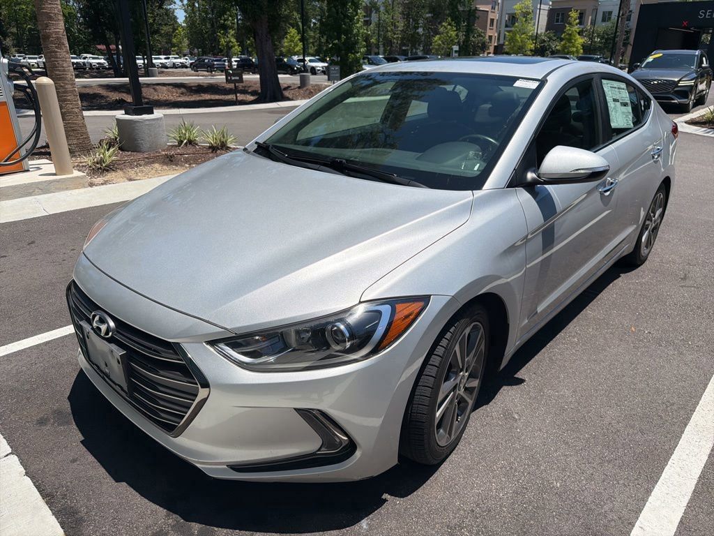 Symphony Silver 2017 Hyundai Elantra Limited FWD Sedan Front-Wheel Drive 6-Speed Automatic