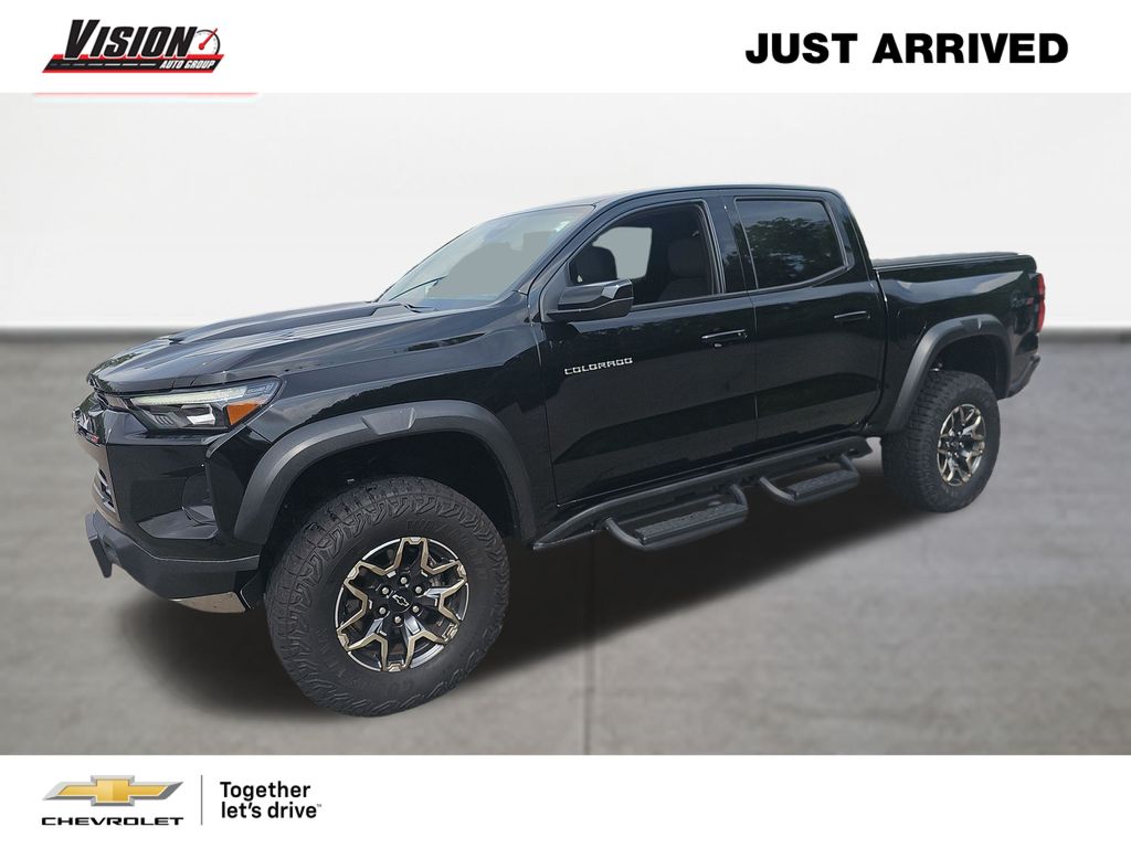 Black 2024 Chevrolet Colorado Pickup Truck Four-Wheel Drive 8-Speed Automatic