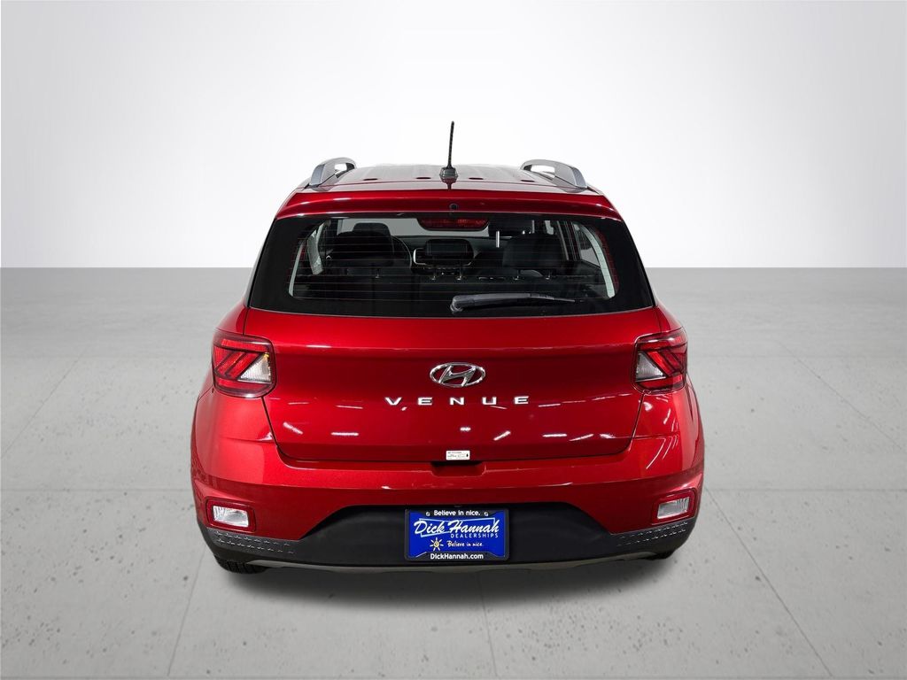 2025 Hyundai Venue SEL