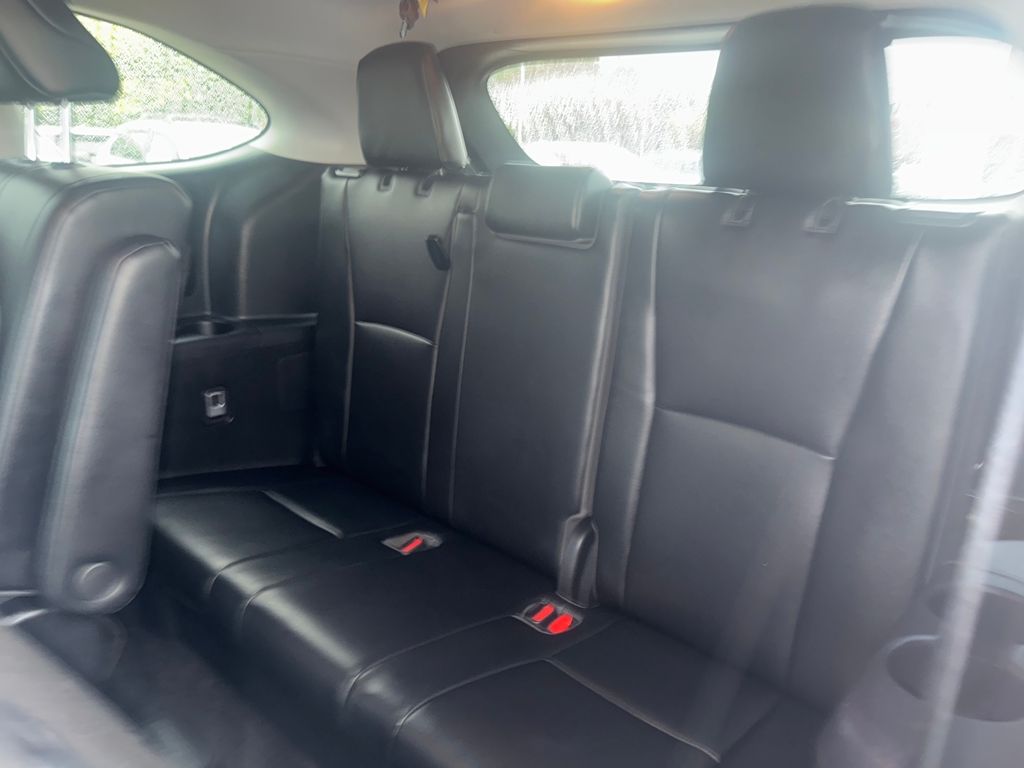 2022 Toyota Highlander XLE photo 35