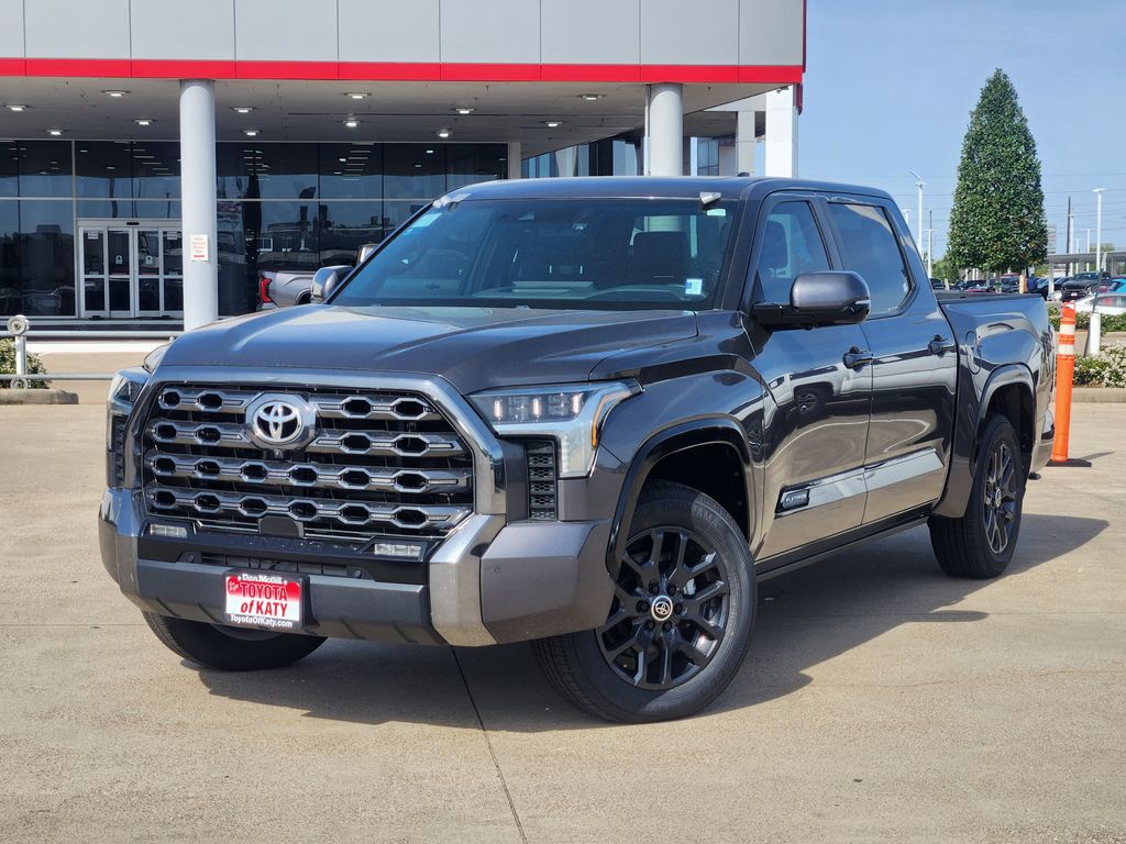 2024 Toyota Tundra Platinum CrewMax Cab 4WD