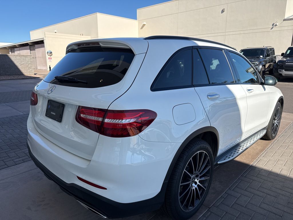 Thumbnail: 2019 Mercedes-Benz GLC - 3