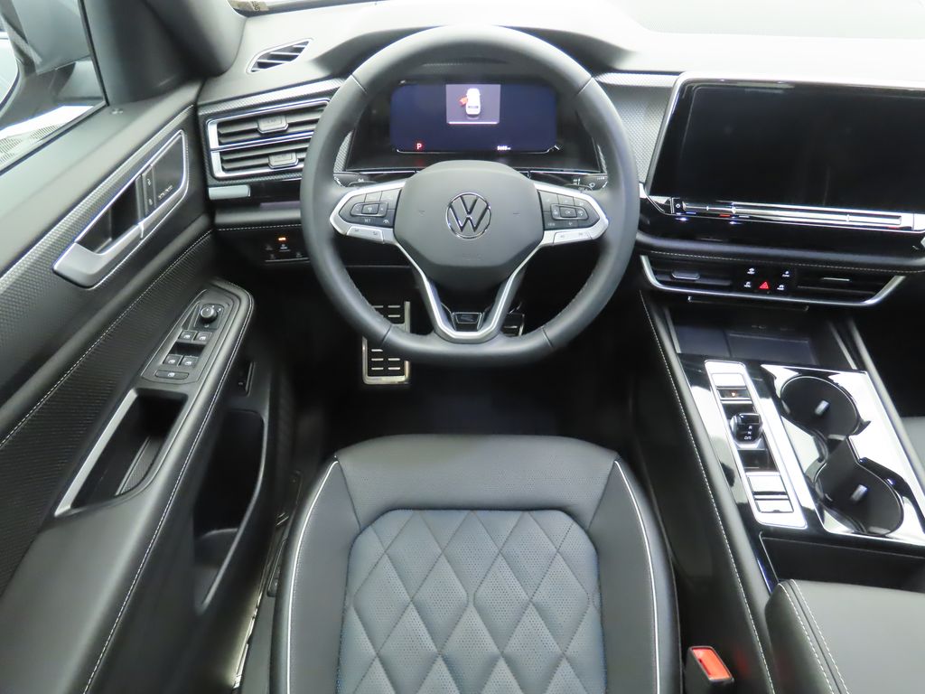 2024 Volkswagen Atlas SEL 10