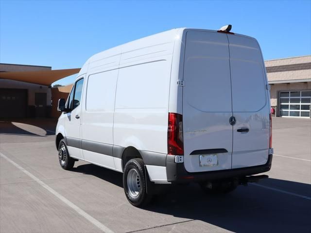 Thumbnail: 2026 Mercedes-Benz Sprinter - 7