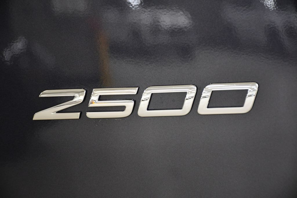 2025 Mercedes-Benz Sprinter 2500 10