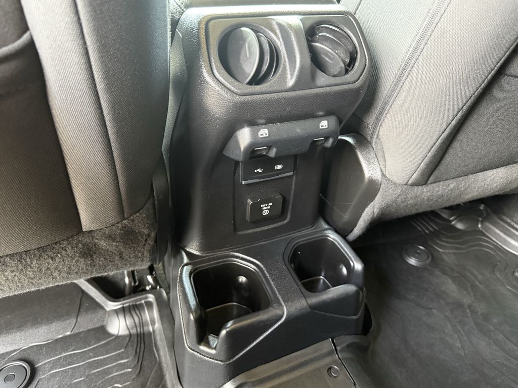2019 Jeep Wrangler Unlimited Sahara Green at River Oaks CDJR