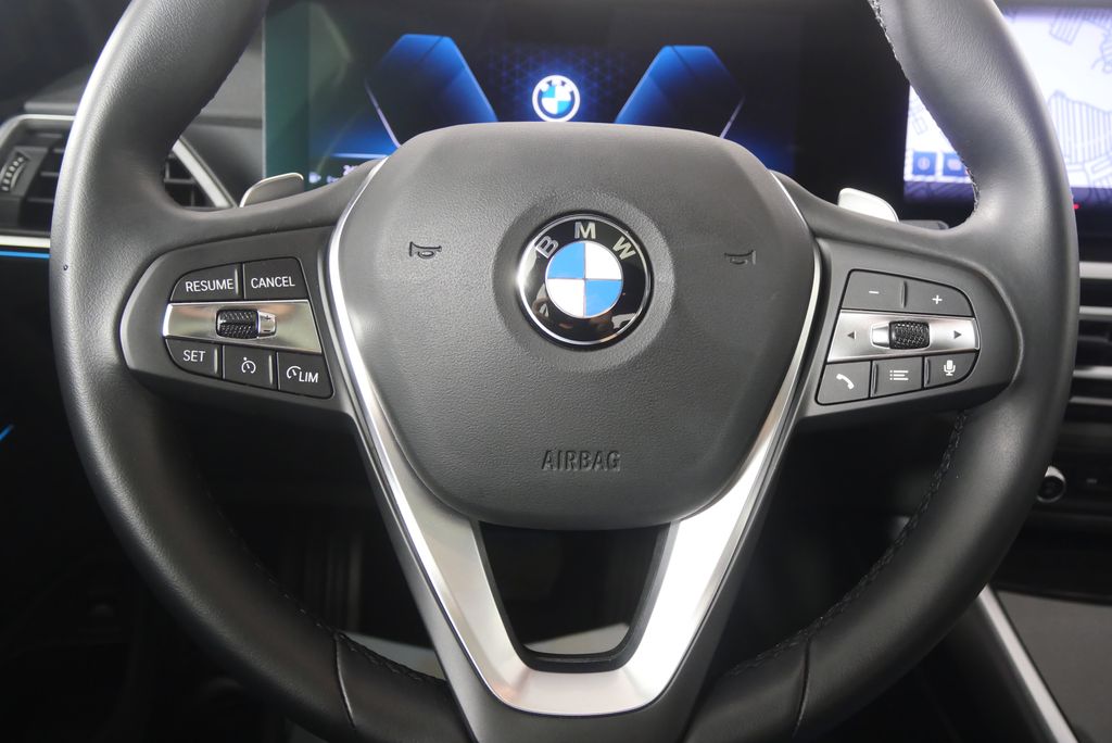 Thumbnail: 2023 BMW 3 Series - 18