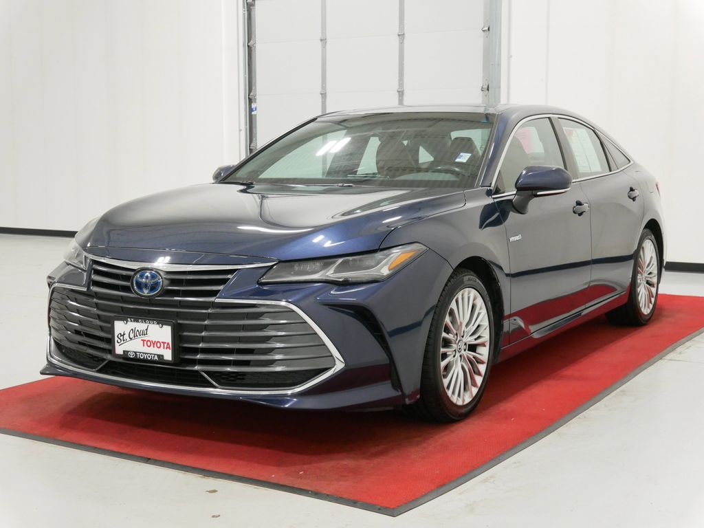 Used 2019 Toyota Avalon Limited with VIN 4T1B21FB7KU008024 for sale in Waite Park, Minnesota