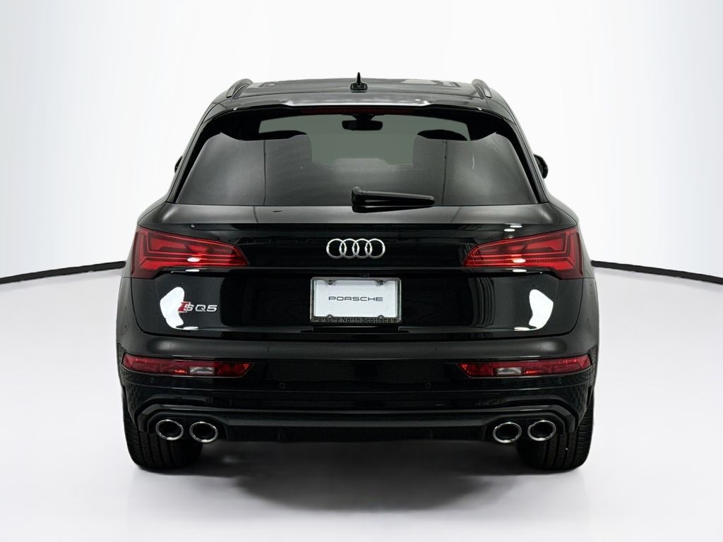 Thumbnail: 2021 Audi SQ5 - 6