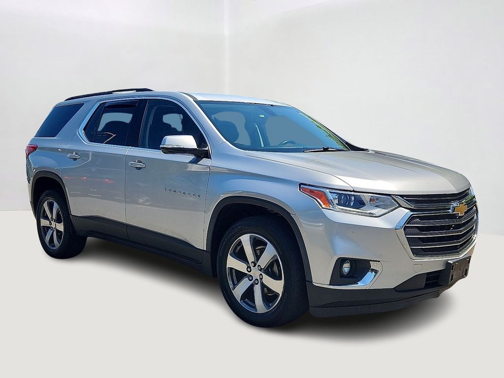 Thumbnail: 2019 Chevrolet Traverse - 3