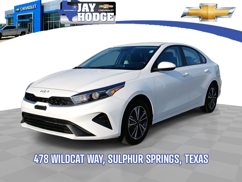 2024 Kia Forte LXS FWD