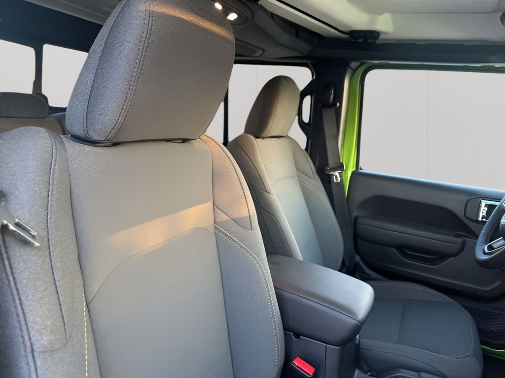 New Car 2025 Jeep Gladiator  For Sale Under $40,000 In Austin, Texas