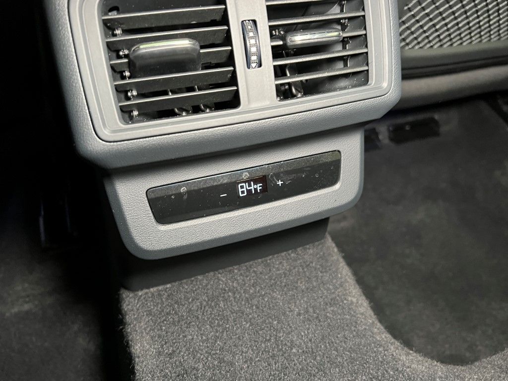 Thumbnail: 2025 Audi Q5 - 20